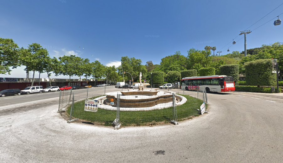 Plaça Dante, entre les piscines Picornell i els jardins de Joan Brossa / Google Street View