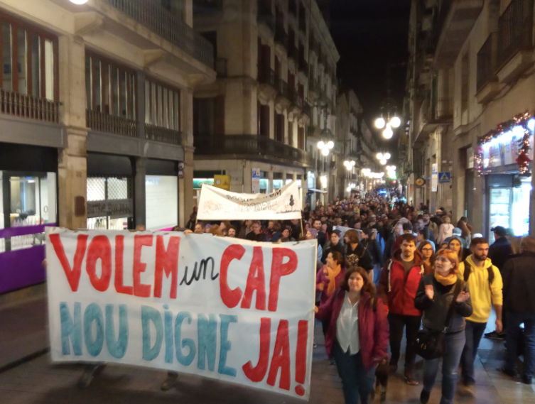 Manifestació per destinar la Capella de la Misericòrdia a l'ambulatori / CAP Raval Nord