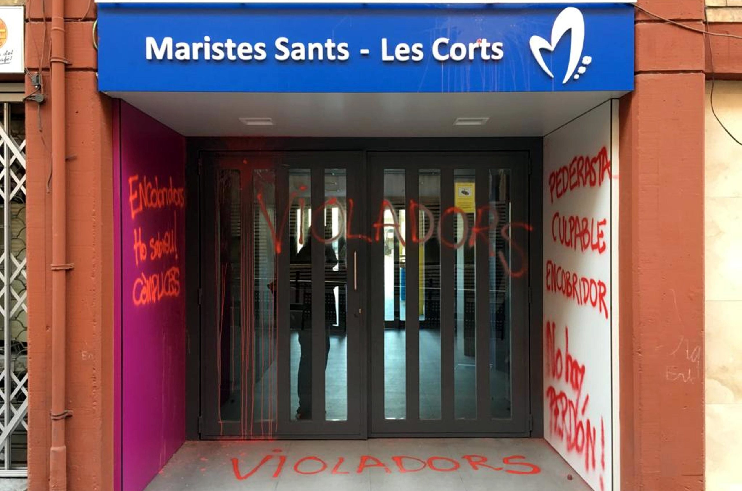 Pintades als Maristes de Sants-Les Corts. 25-3-2019. | ACN