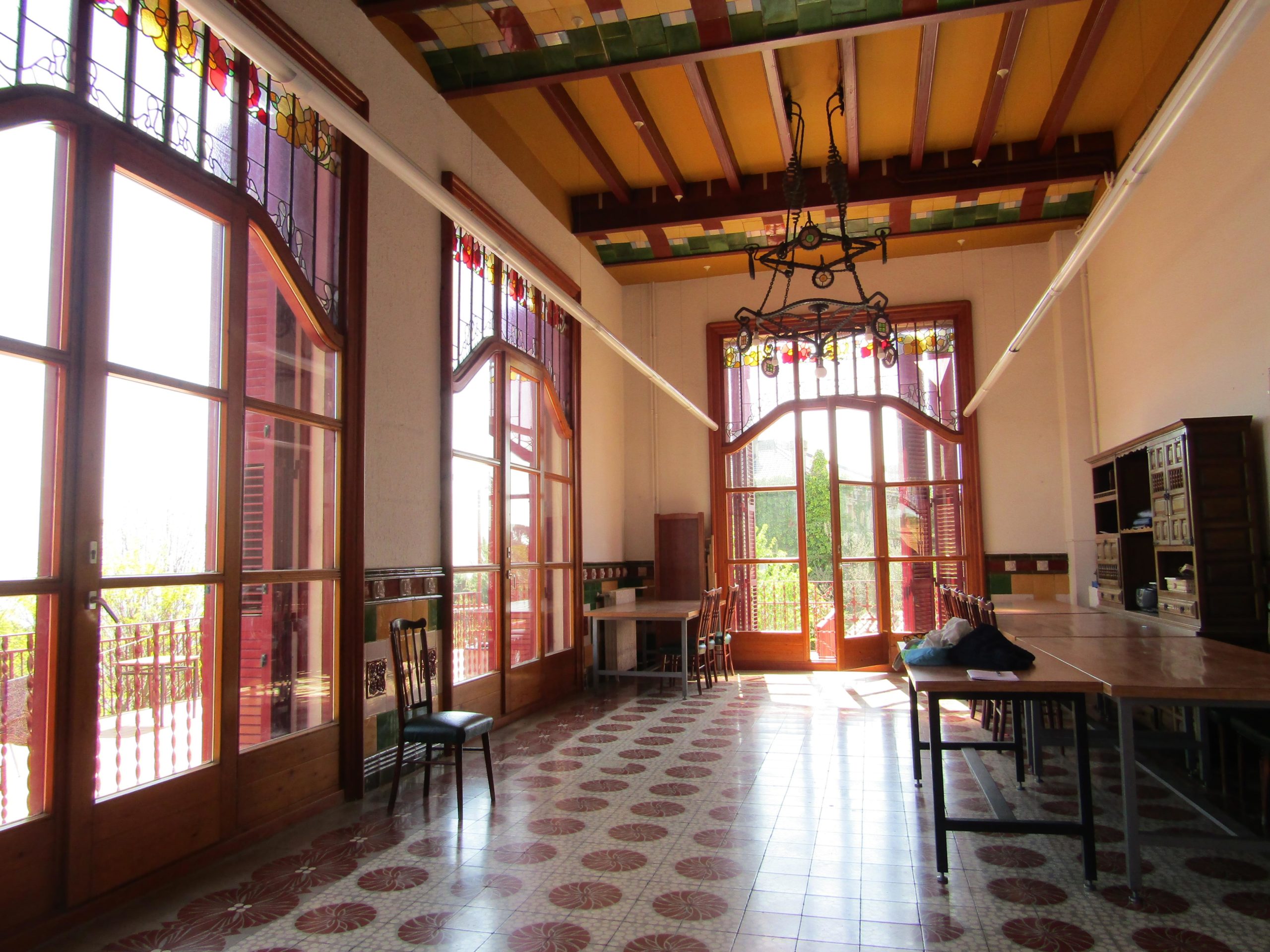 Sala noble de l'antic hotel Buenos Aires de Vallvidrera, en una imatge d'arxiu / Meritxell M. Pauné