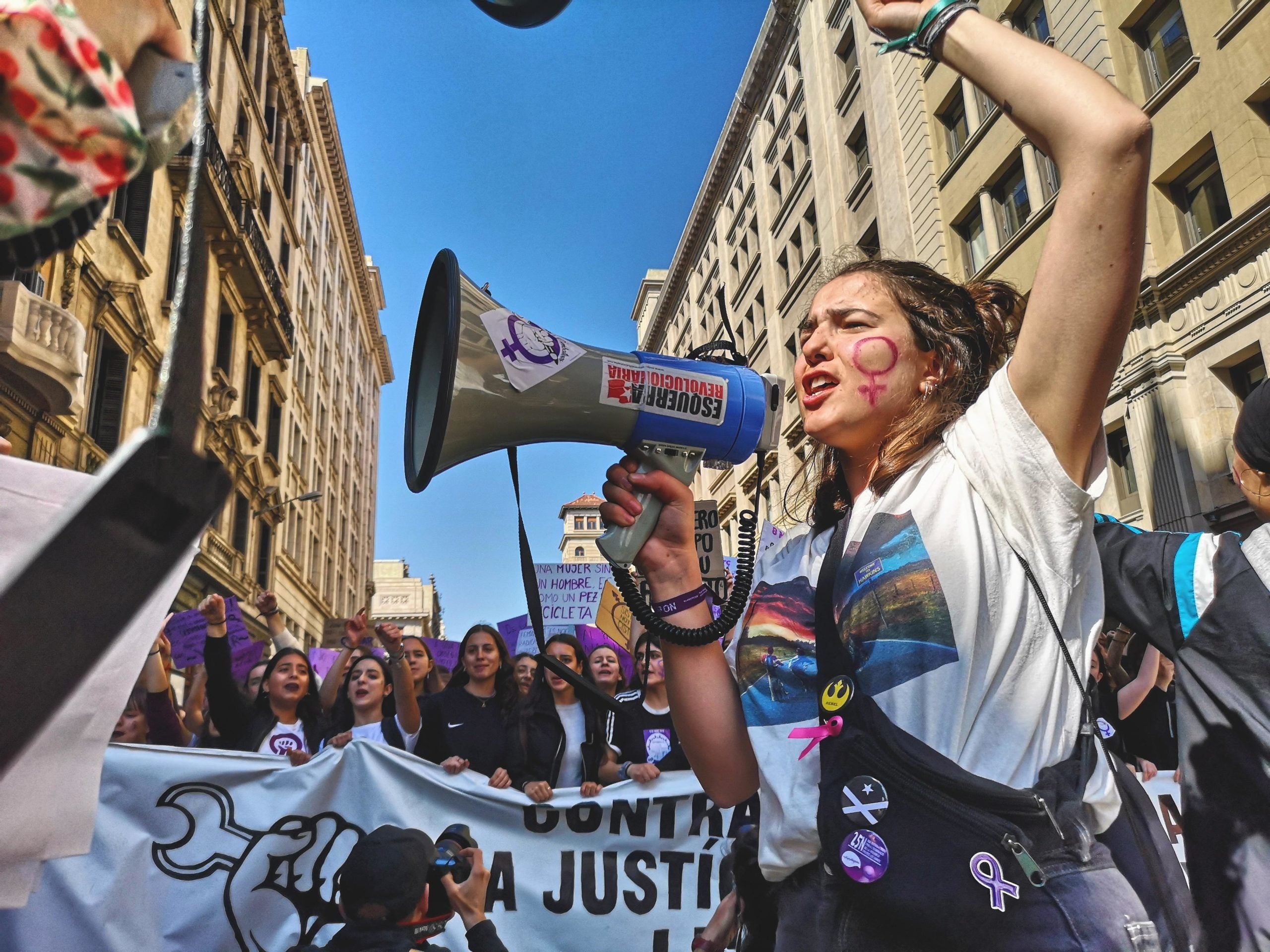 Los cánticos más repetidos han sido aquellos que protestaban por la violencia machista. / David Cobo