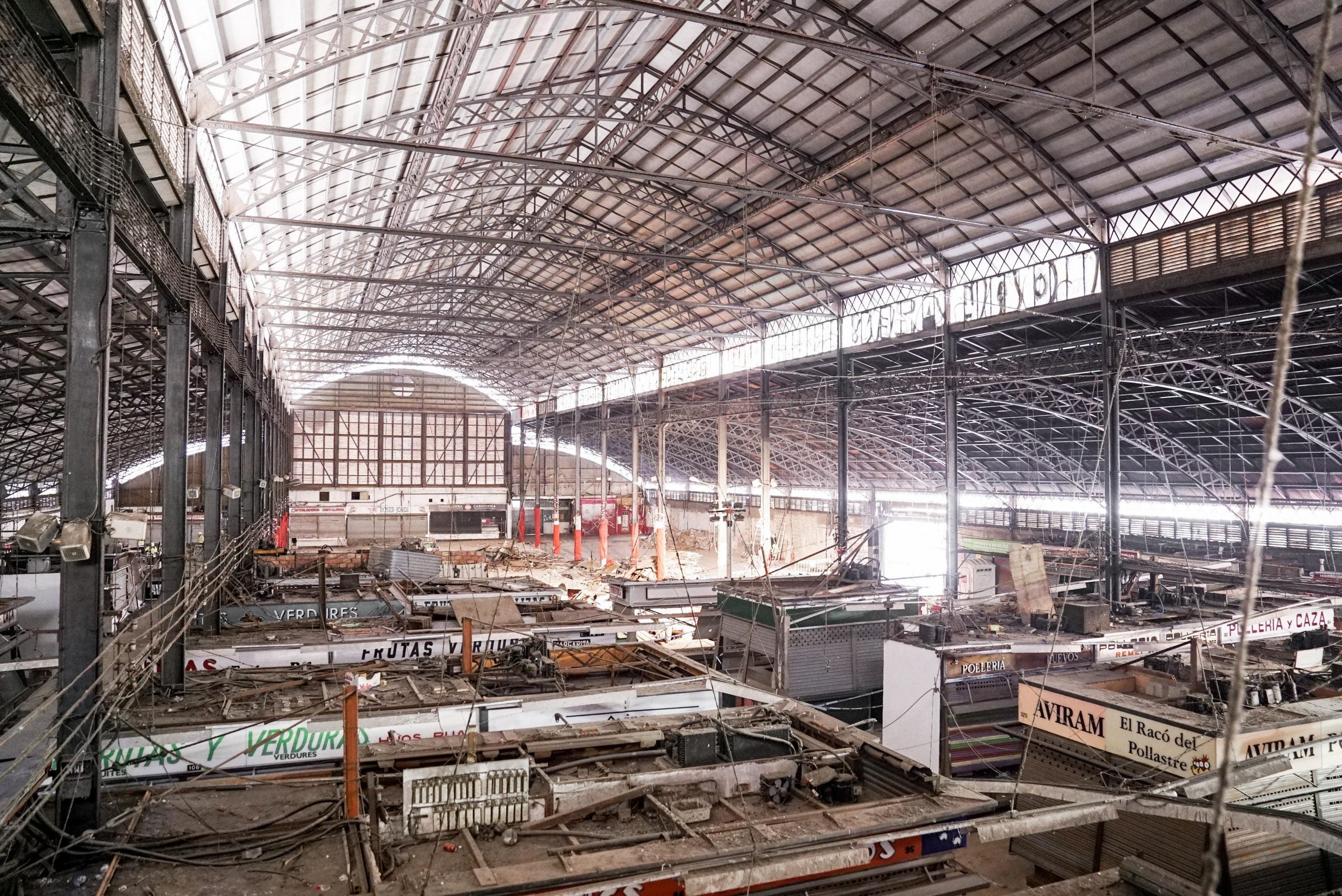 Les obres d'enderroc de l'interior del Mercat de l'Abaceria. / Ajuntam