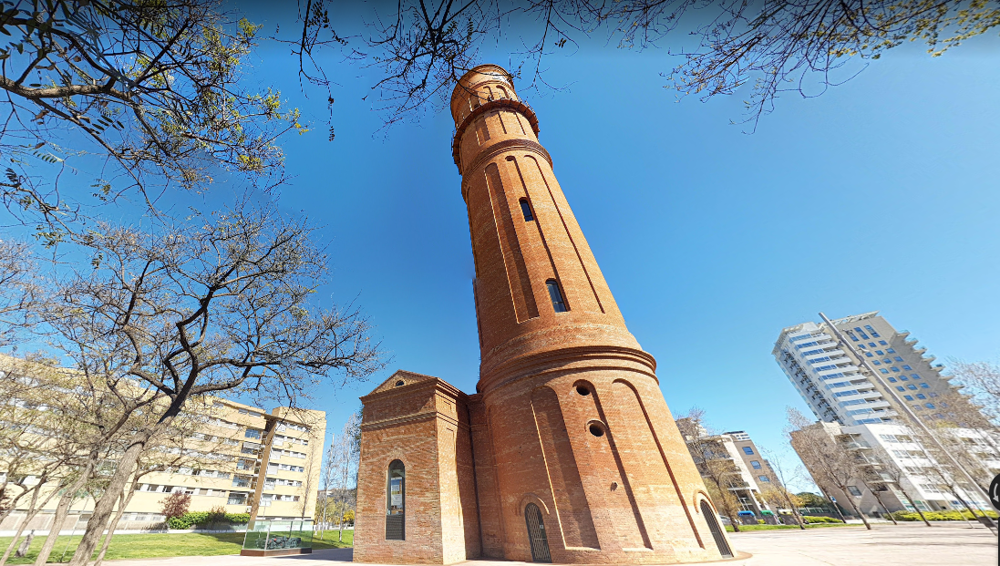 La Torres de les Aigües del Besòs / Google Street View