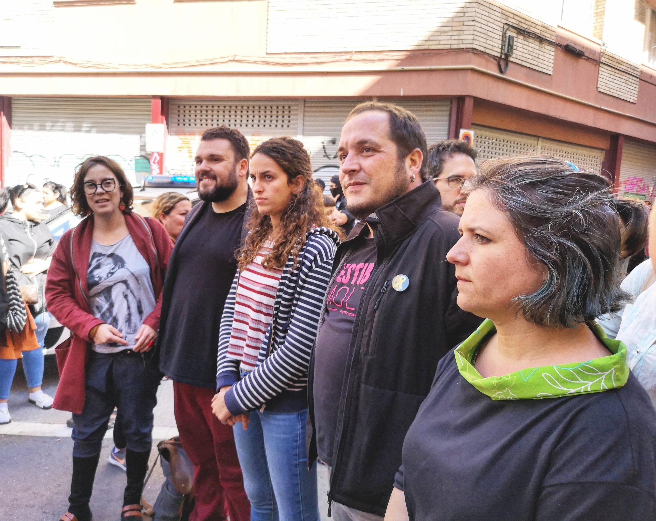 Eulàlia Reguant, Andrés García Berrio, Júlia, David Fernàndez i Gala Pin en compareixença. / D.C.