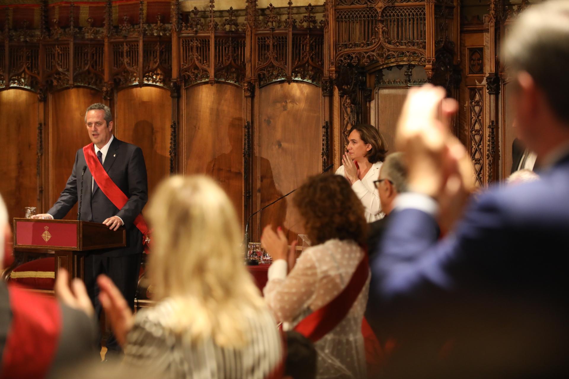 Joaquim Forn, en el moment de fer el seu discurs després de ser proclamat regidor, en nom del grup de Junts per Catalunya / Jordi Play