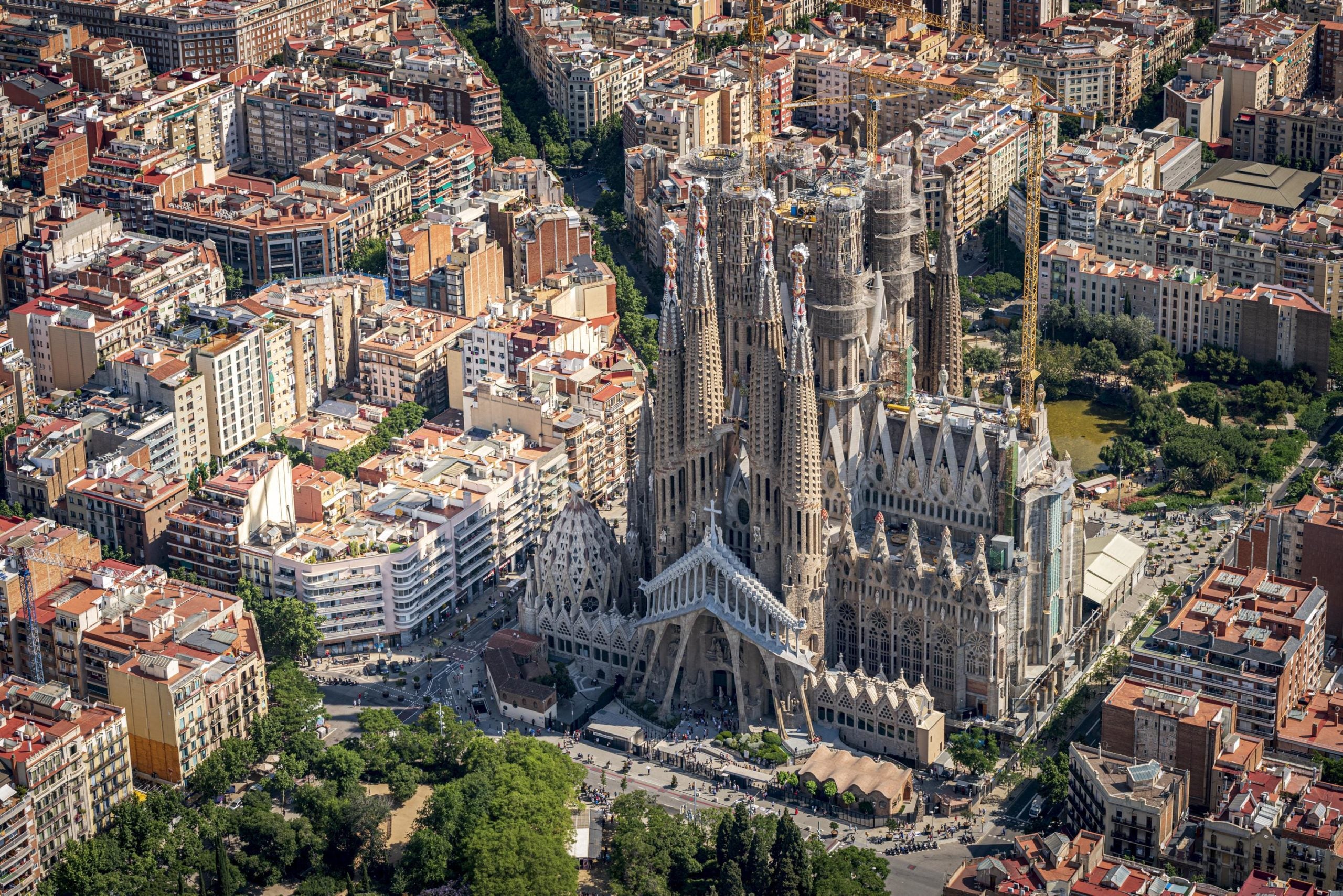 Foto aèria de la Sagrada Família per a la Setmana d'Artesania