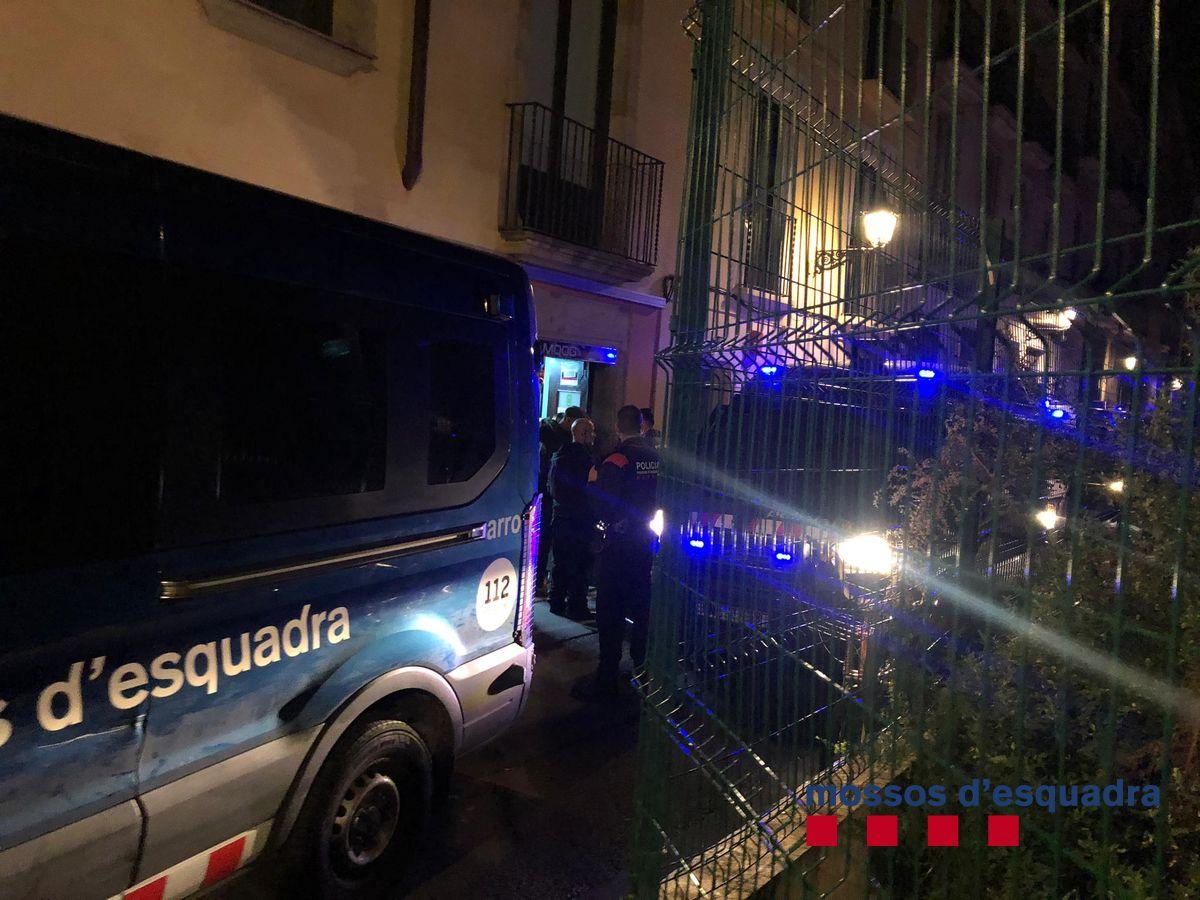 Furgonetes dels Mossos d'Esquadra en una imatge d'arxiu, a un altre punt de Barcelona / Mossos d'Esquadra