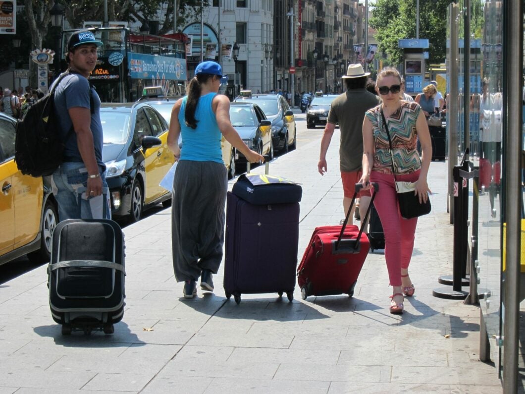 Imatge d'arxiu de turistes a Barcelona / Europa Press