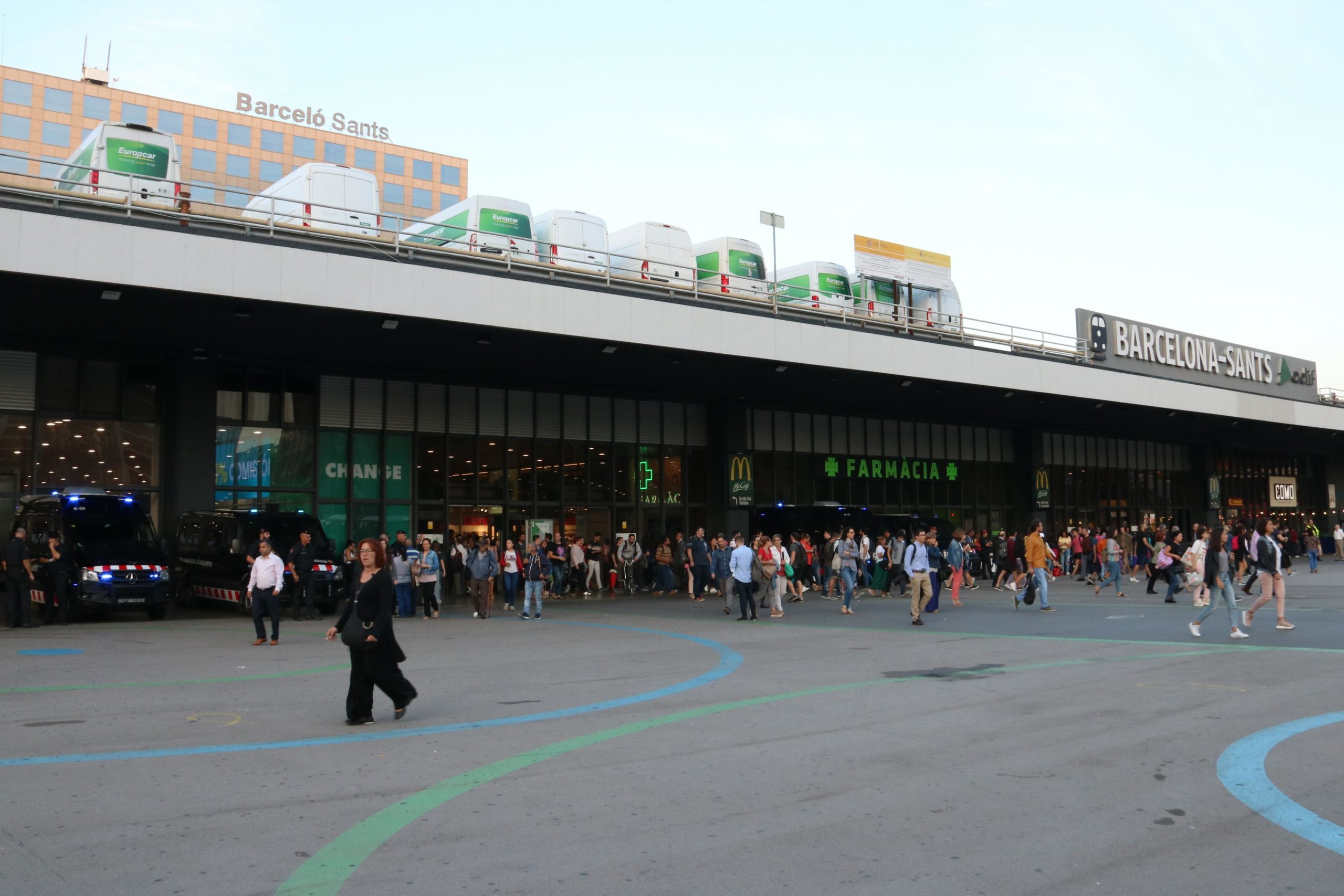 Un dels accessos a l'estació de Sants | ACN