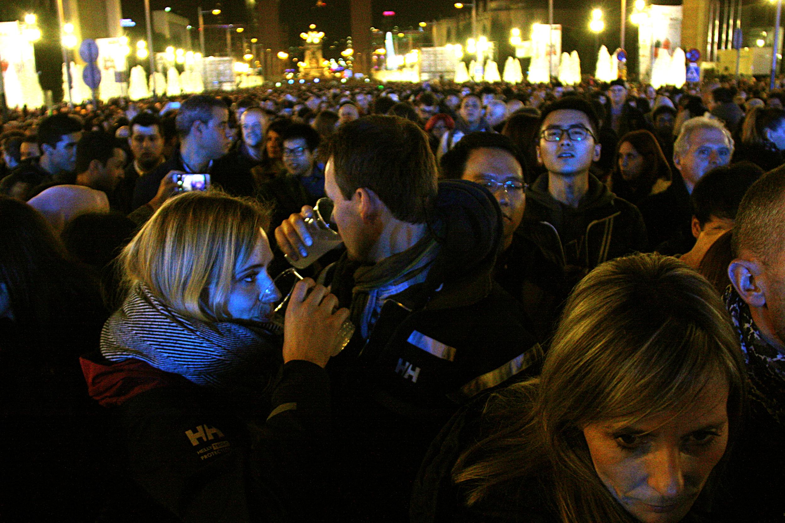 Imatge d'arxiu d'un Cap d'Any a l'avinguda Maria Cristina / ACN (Aleix Moldes)