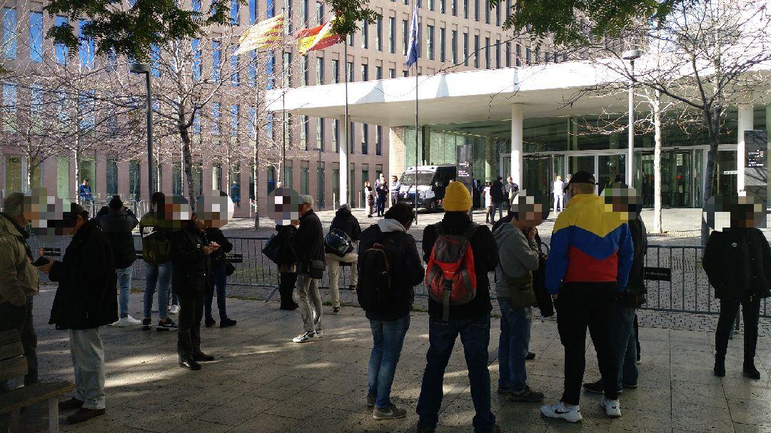 La protesta de suport a un detingut en els talls de la Meridiana davant la Ciutat de la Justícia / Meridiana Resisteix