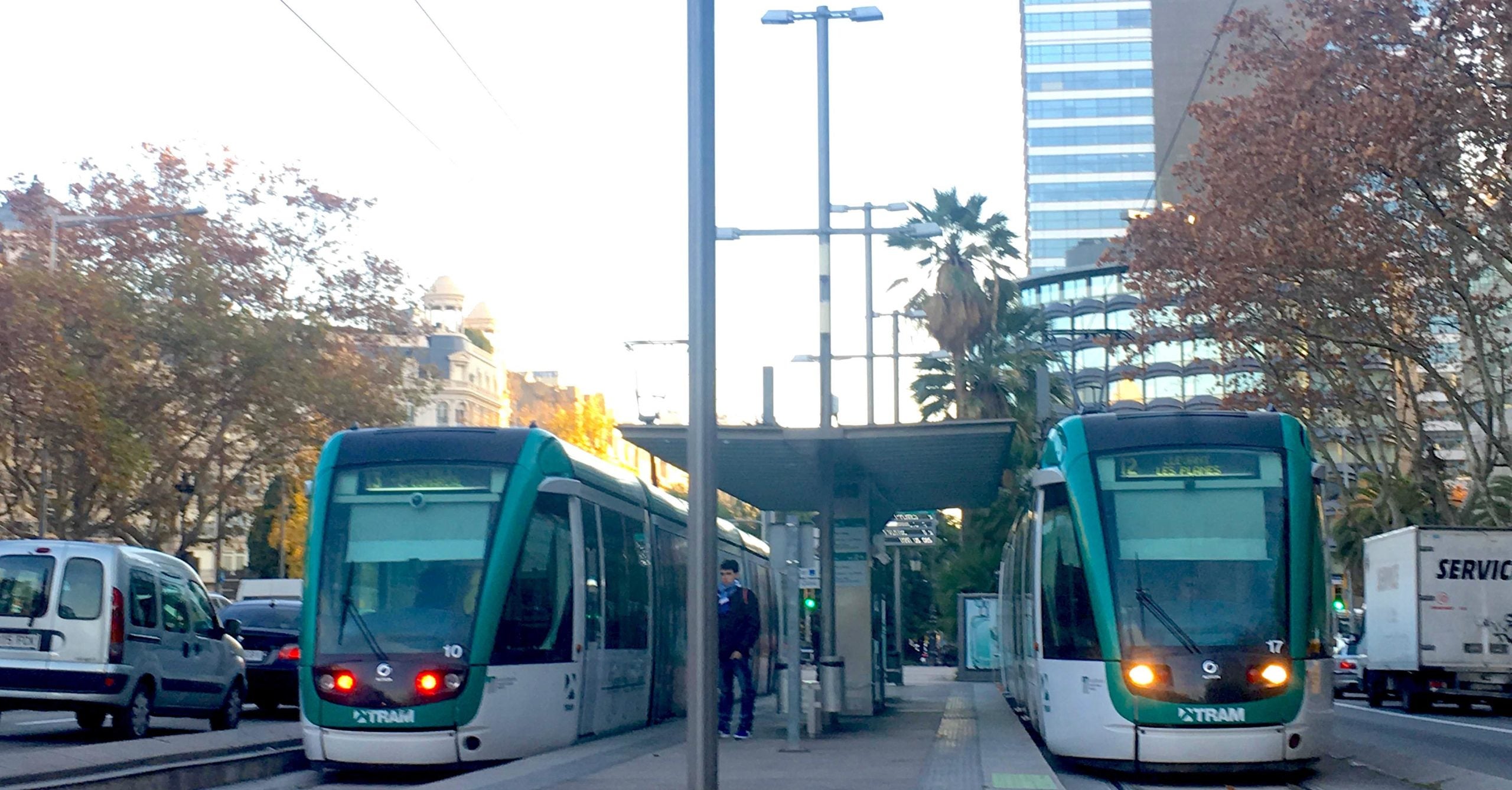 El tramvia, a la Diagonal / S.B.