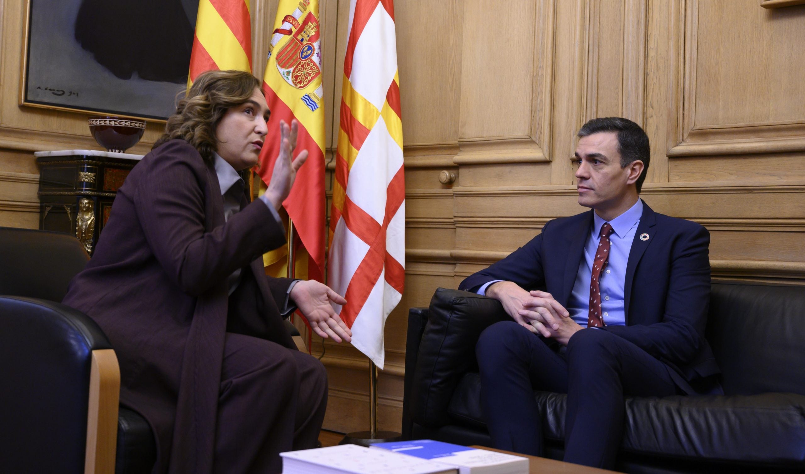 L'alcaldessa de Barcelona, Ada Colau, reunida amb el president del govern espanyol, Pedro Sánchez / Europa Press