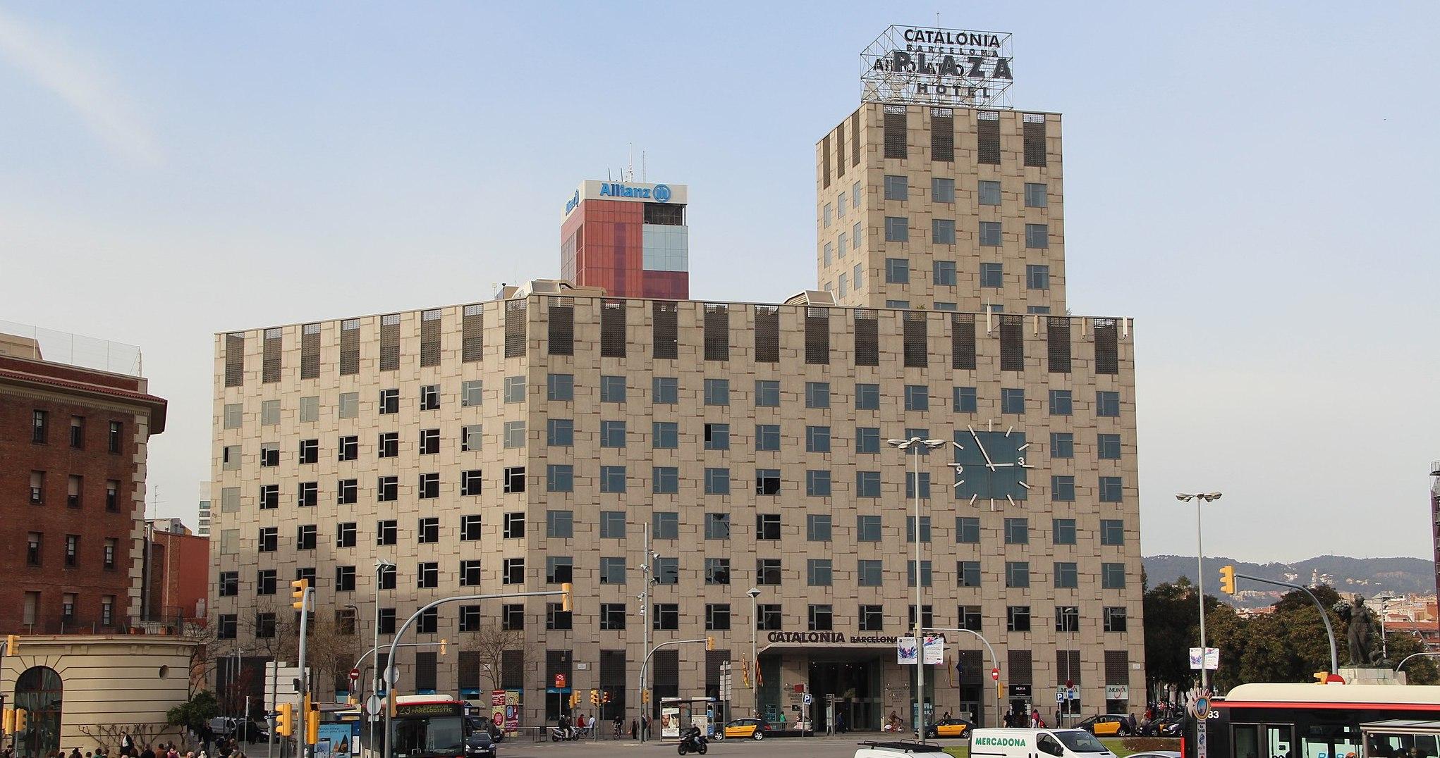 L'Hotel Catalonia Barcelona Plaza de la plaça Espanya, en una imatge d'arxiu / Wikimedia Commons