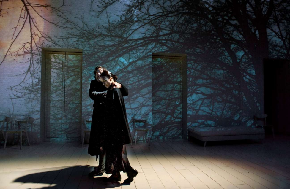 Imatge d'arxiu del Teatre Lliure oferint online l'obra 'Jane Eyre: una biografia' / #LliureAlSofà