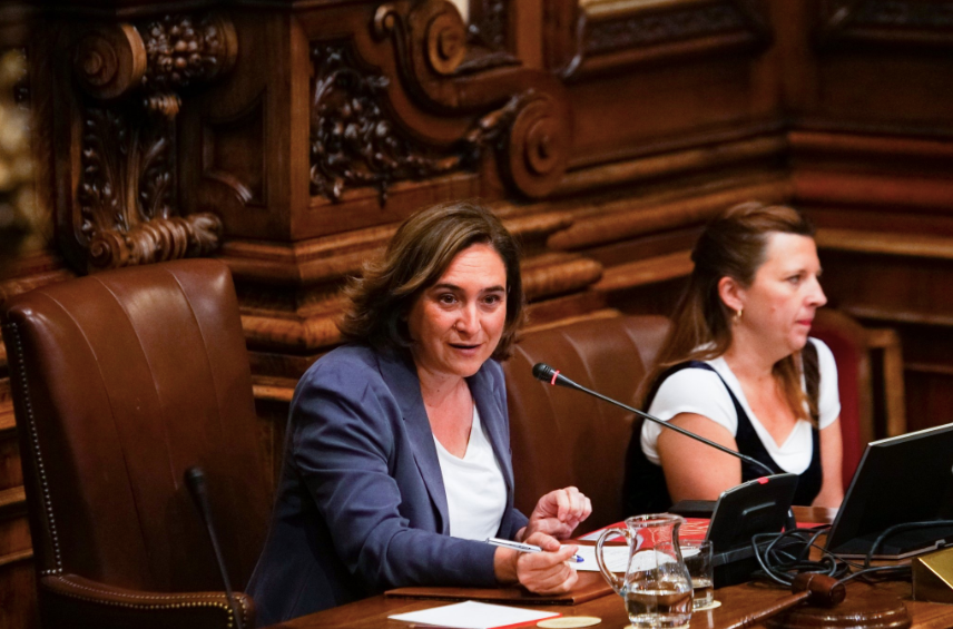 Ada Colau tancant el ple de comiat / Ajuntament de Barcelona