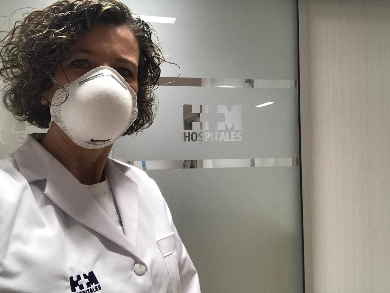La pediatre Gemma Talló, de l'hospital HM Nens, que aquests dies treballa amb la Covid-19 a HM Delfos / Cedida