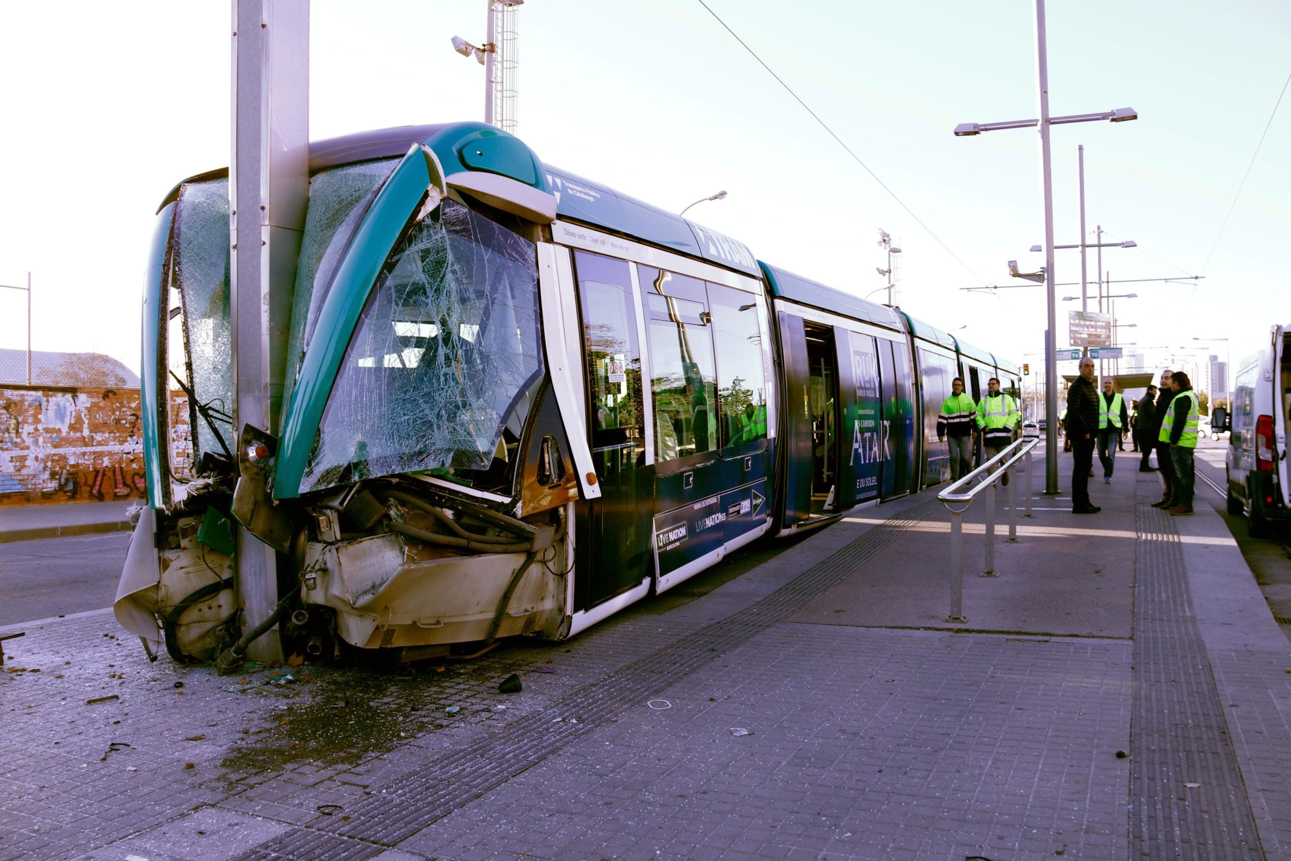 El tramvia de la línia del Trambesòs accidentat a Sant Adrià 