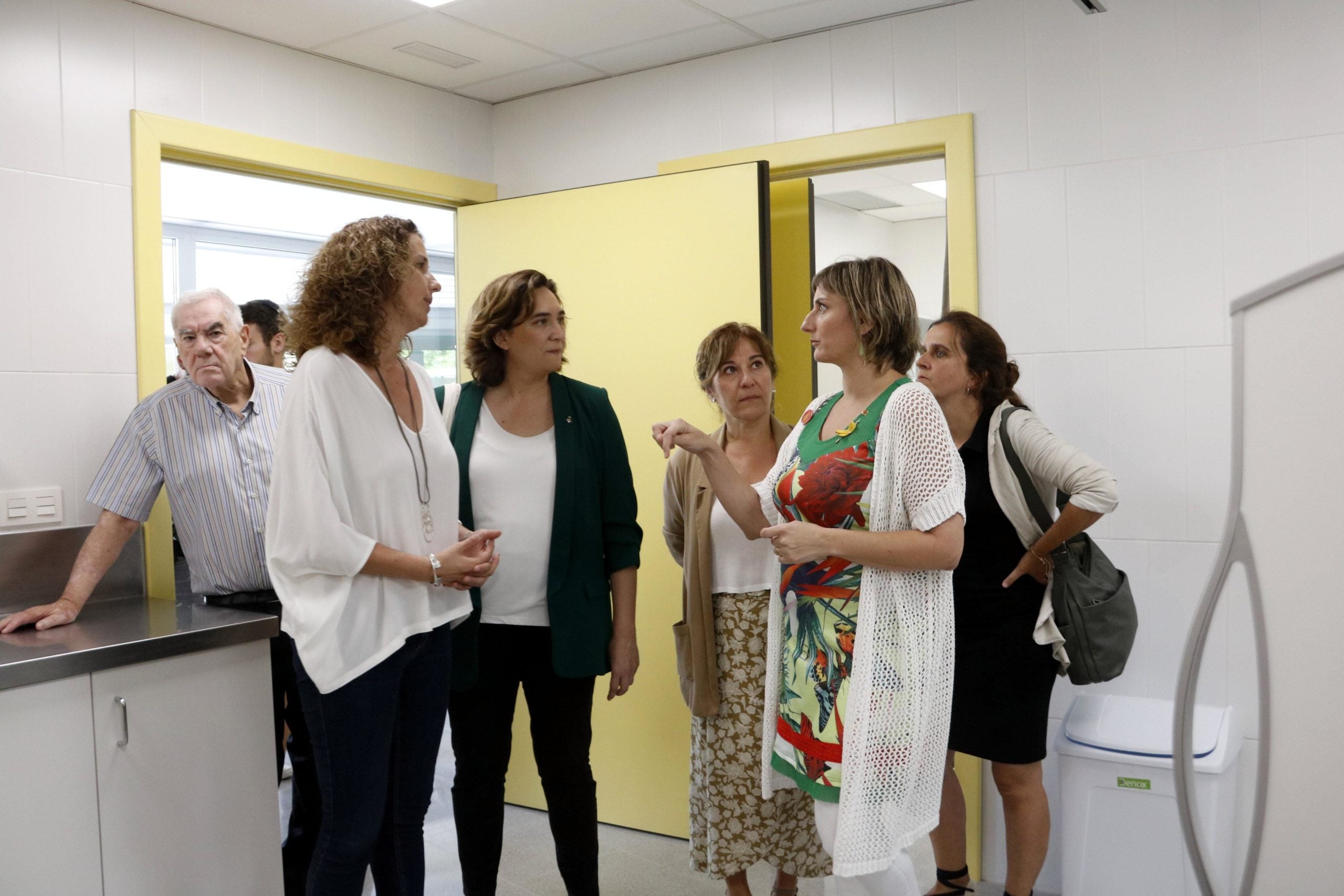 La consellera de Salut, Alba Vergés, i l'alcaldessa de Barcelona, Ada Colau, en una imatge d'arxiu / ACN
