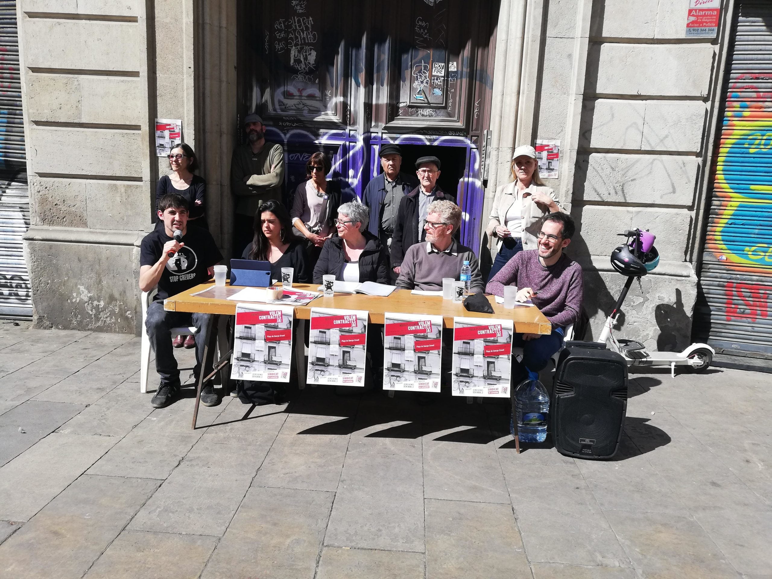 Resistim al Gòtic i el Sindicat de Llogaters donen suport a les reivindicacions dels veïns / XFDC