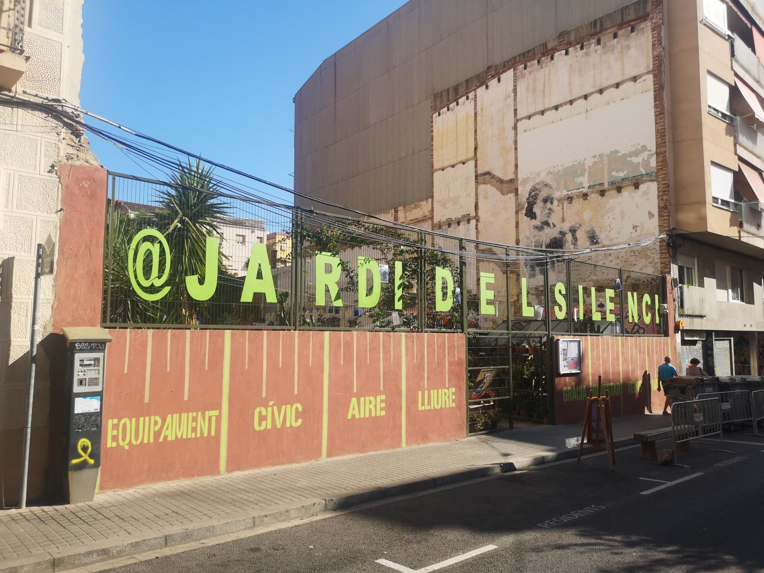 El Jardí del Silenci de Gràcia ocupa l'antic pati d'un convent i escola / David Cobo El Jardí del Silenci de Gràcia ocupa l'antic pati d'un convent i escola / David Cobo