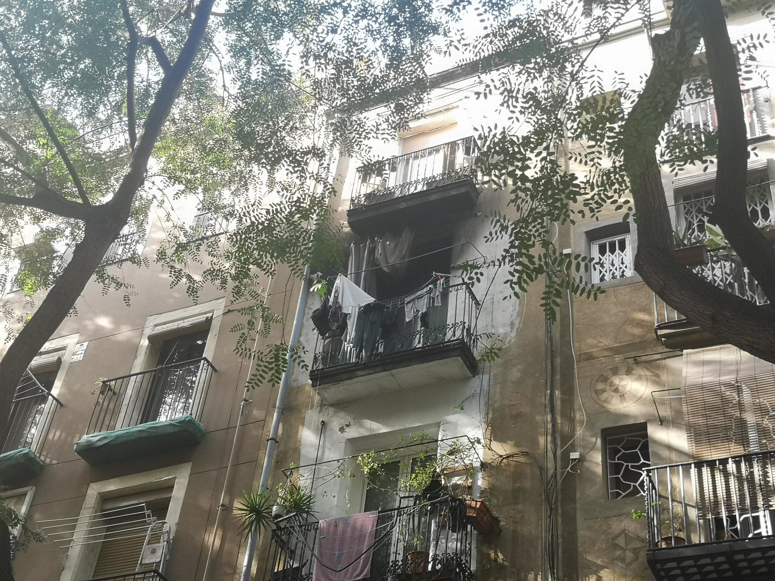 La fa&ccedil;ana del pis on es va cometre el pis i l'incendi del carrer Portal Nou / D.C.