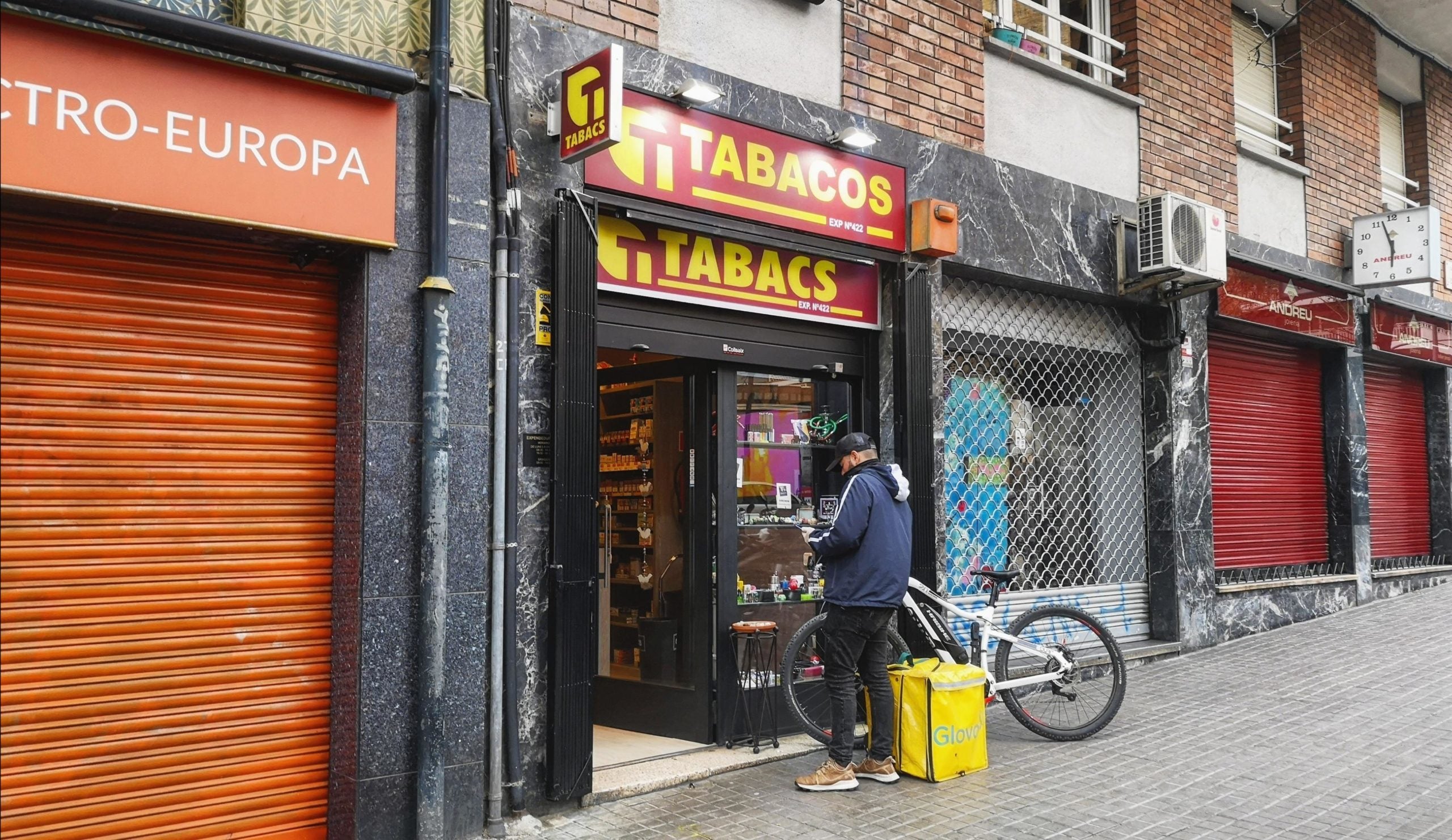 Estanc del carrer Escorial de Barcelona / David Cobo