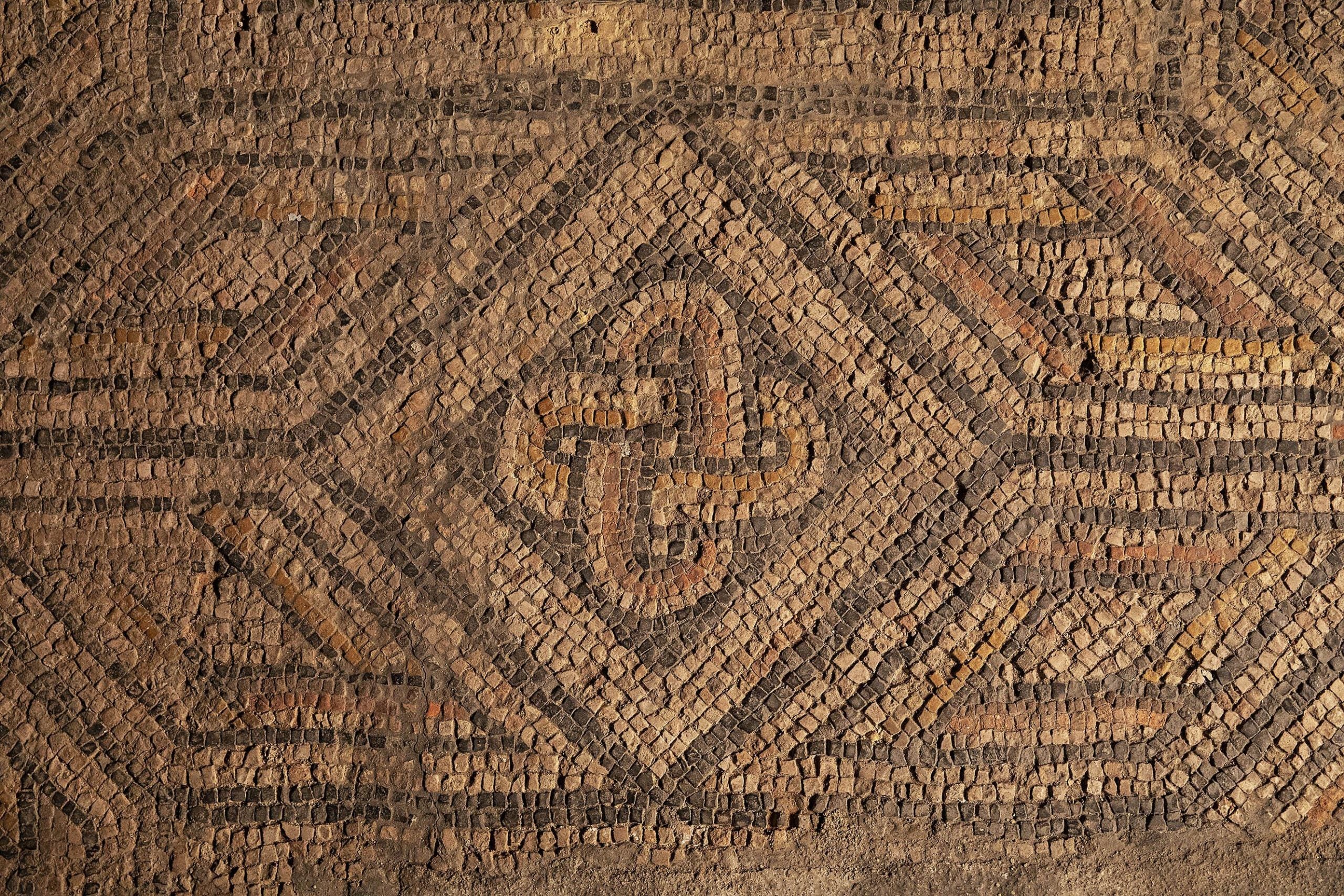 Detall del mosaic de la vil·la romana d'Antoni Maura / Jordi Play Detall del mosaic de la vil·la romana d'Antoni Maura / Jordi Play