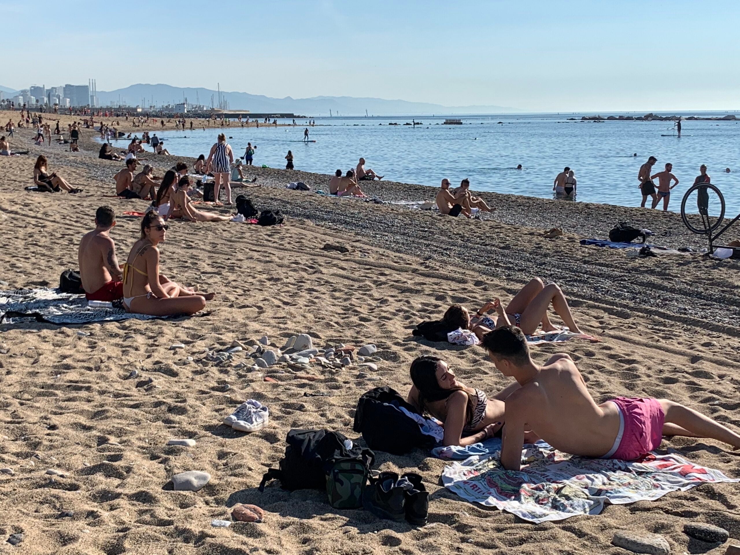 Els casos positius han baixat a nivells de l'estiu passat / S.B.