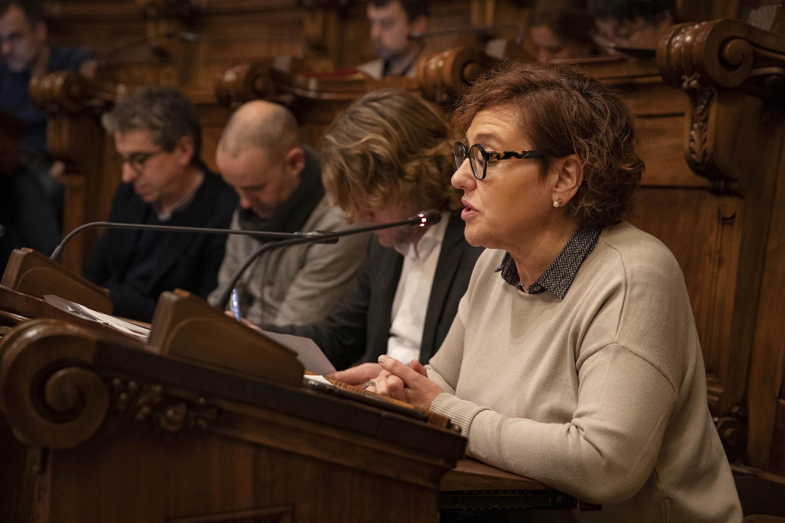 La regidora d'Hisenda, Montserrat Ballarín, en una imatge d'arxiu del ple / Jordi Play