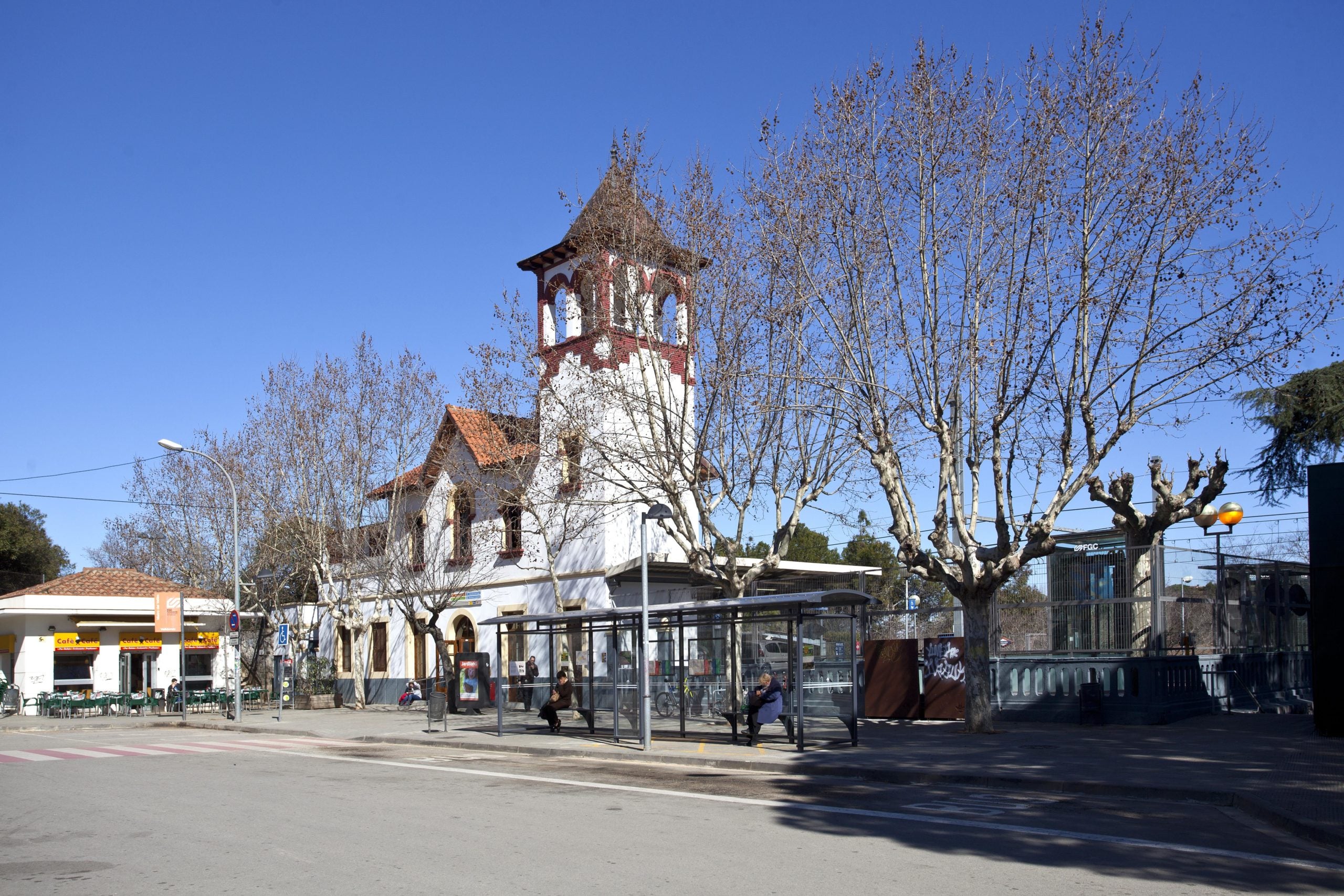 L'edifici de l'estació és una de les gran joies de Valldoreix | FGC