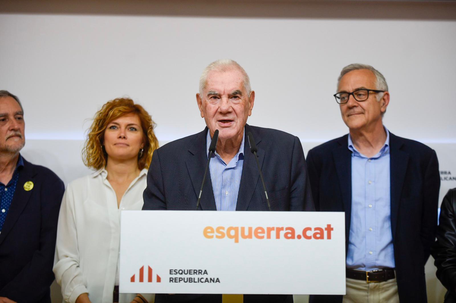 Jordi Coronas, Elisenda Alamany, Ernest Maragall i Miquel Puig, en roda de premsa. / Esquerra Republicana