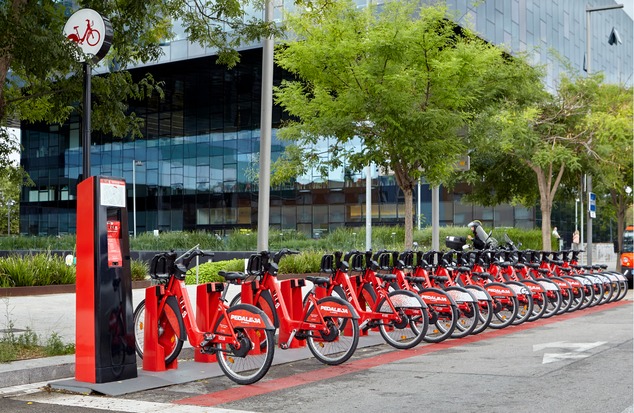 Estació del Bicing al passeig de la Zona Franca / Ajuntament de Barcelona