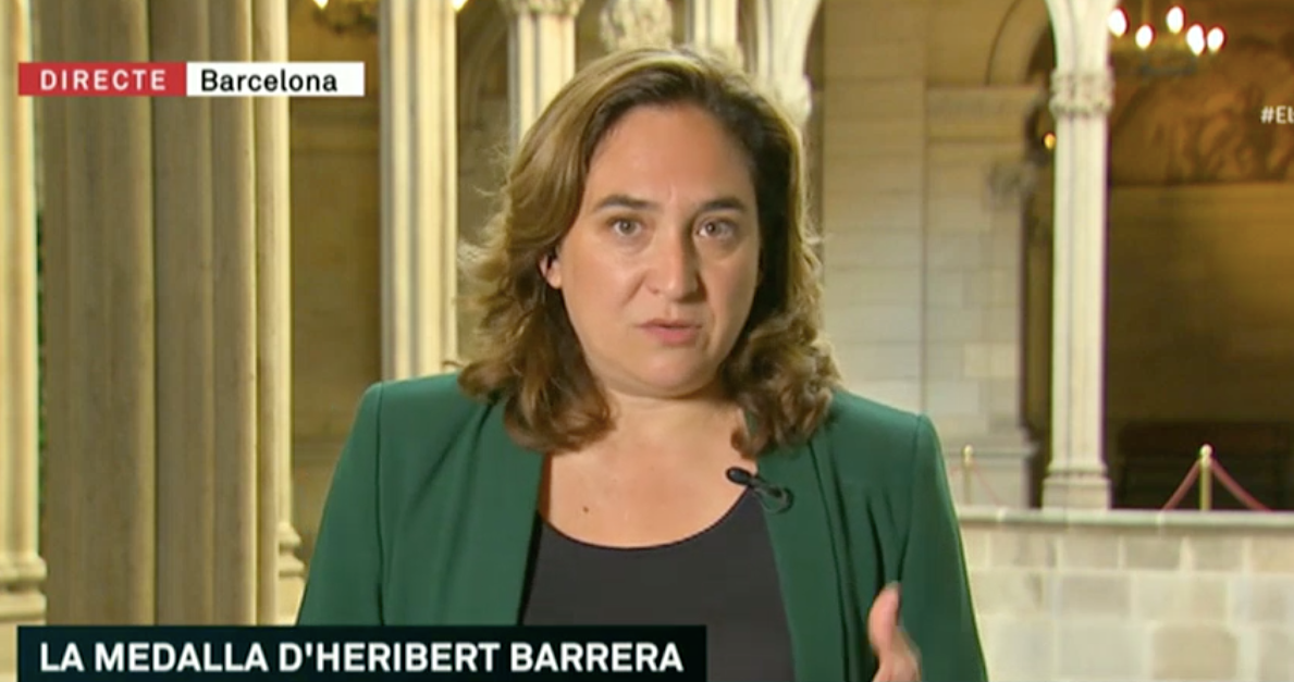 L'alcaldessa Ada Colau, aquest matí, durant l'entrevista a TV3 / CCMA