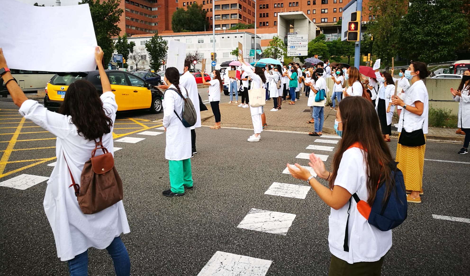 Tall dels metges residents a tocar de l'Hospital de la Vall d'Hebron / Cedida