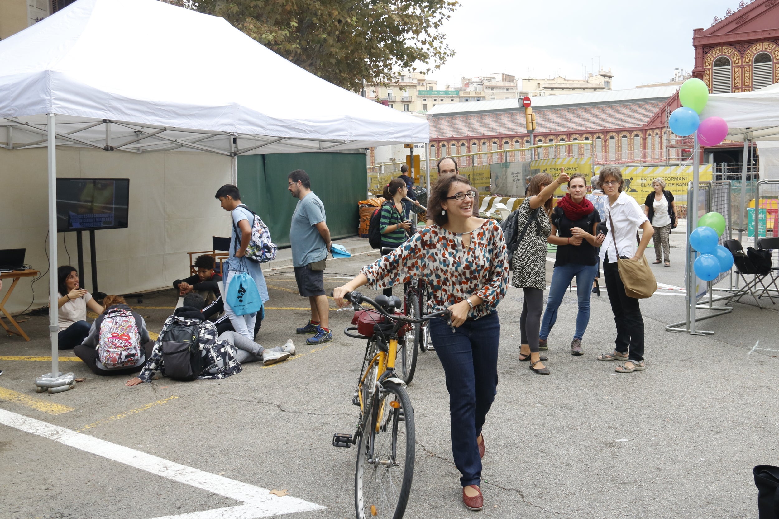 La cruïlla de Tamarit i Comte Borrel passa a anomenar-se plaça Conxa Pérez Collado / ACN