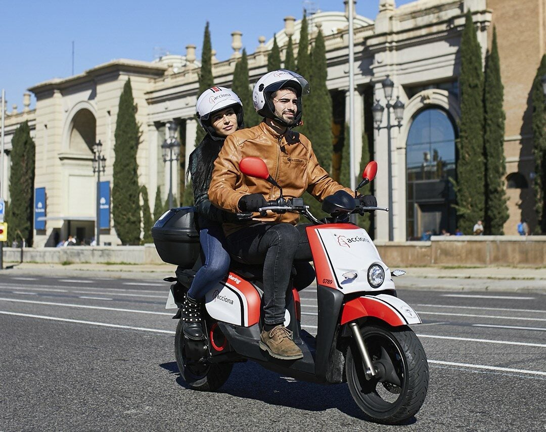 Acciona opera un servei de motocicletes compartides a Barcelona des de 2019 / Acciona Movilidad