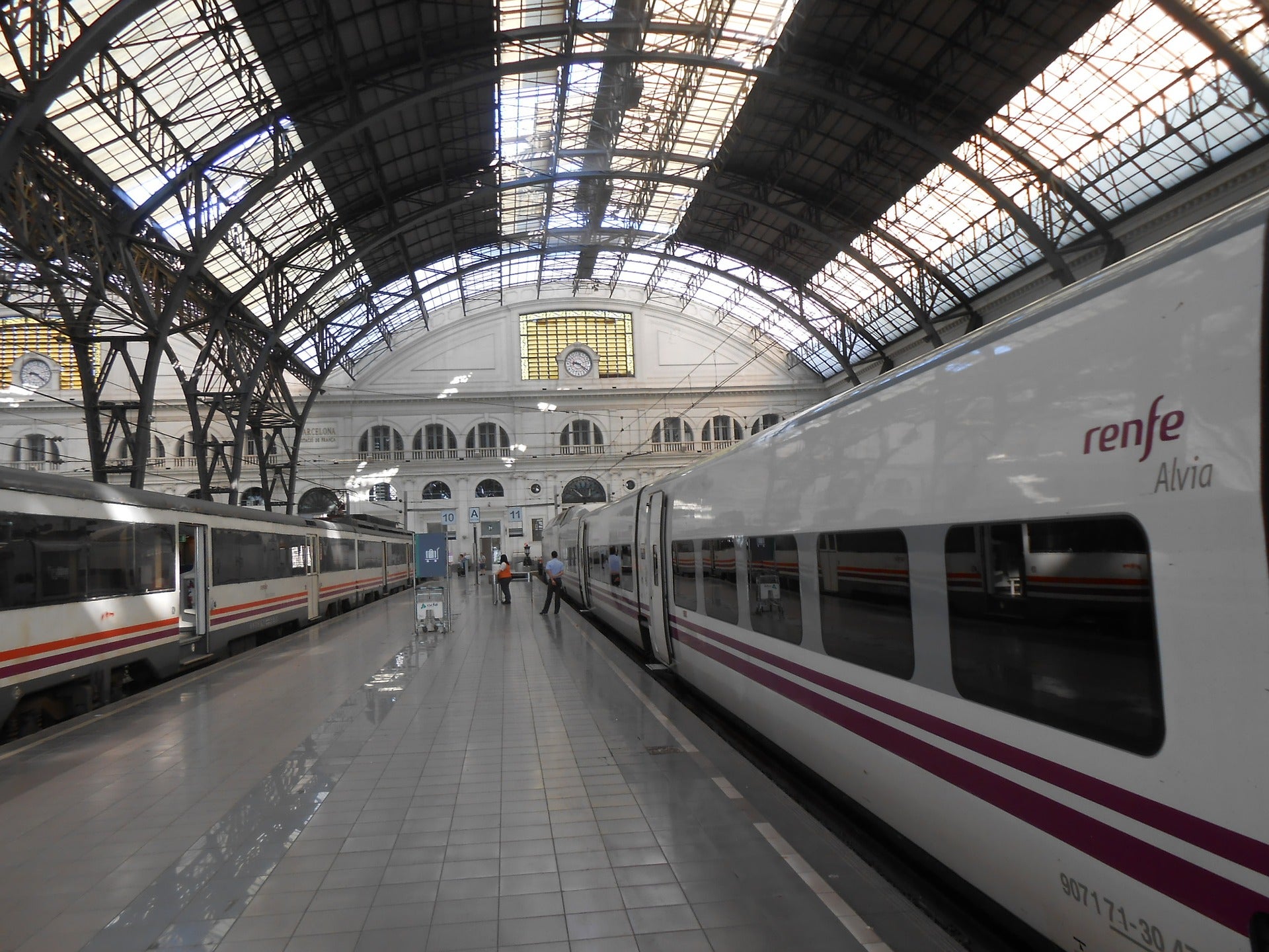 Trens a l'Estació de França, en una imatge d'arxiu / MMP