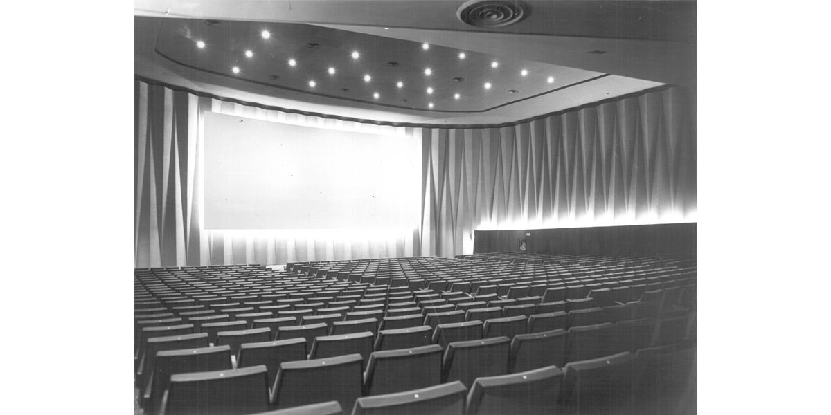 Fotografia històrica dels cinemes Bosque / Acadèmia del Cinema Català