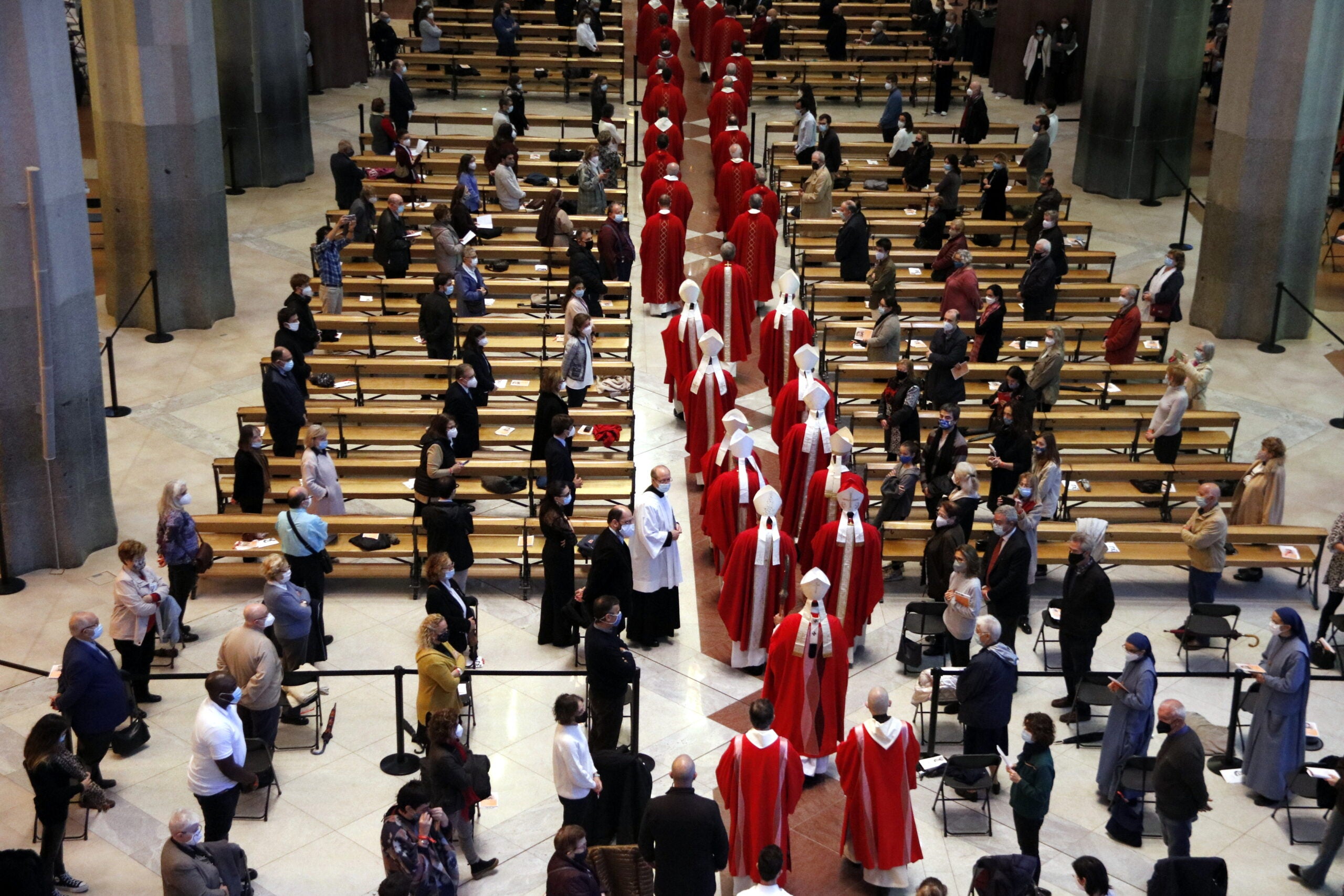 Feligresos a la Sagrada Família en la beatificació de Joan Roig Diggle / ACN - Jordi Bataller