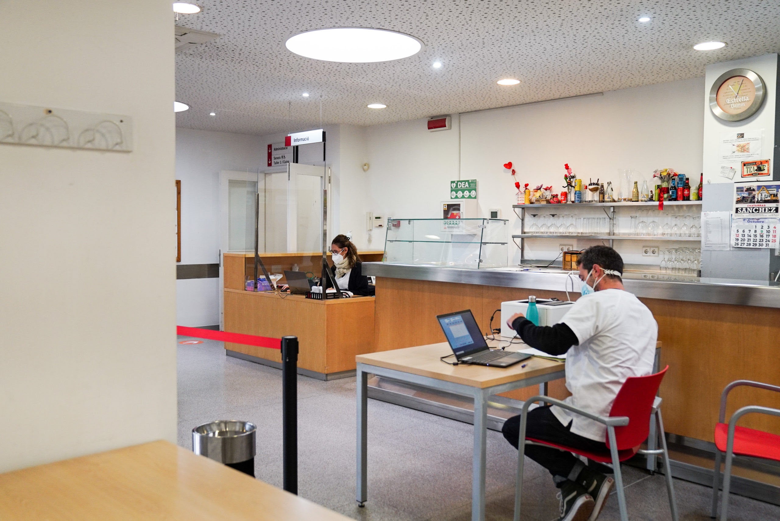 Un dels equipaments municipals que acullen proves PCR / Ajuntament de Barcelona