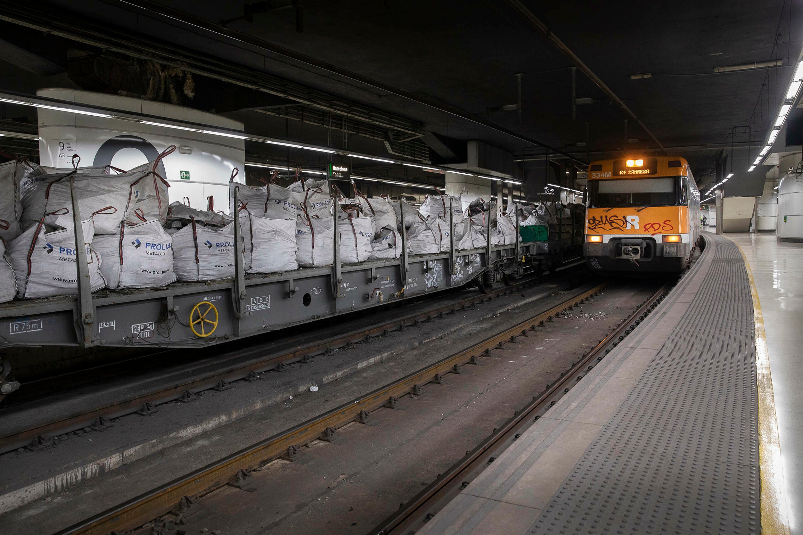 Un tren de Rodalies, en imatge d'arxiu / Jordi Play