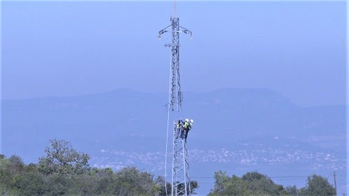 En tres anys Endesa ha eliminat el 25% de les línies elèctriques que travessen Collserola / Endesa