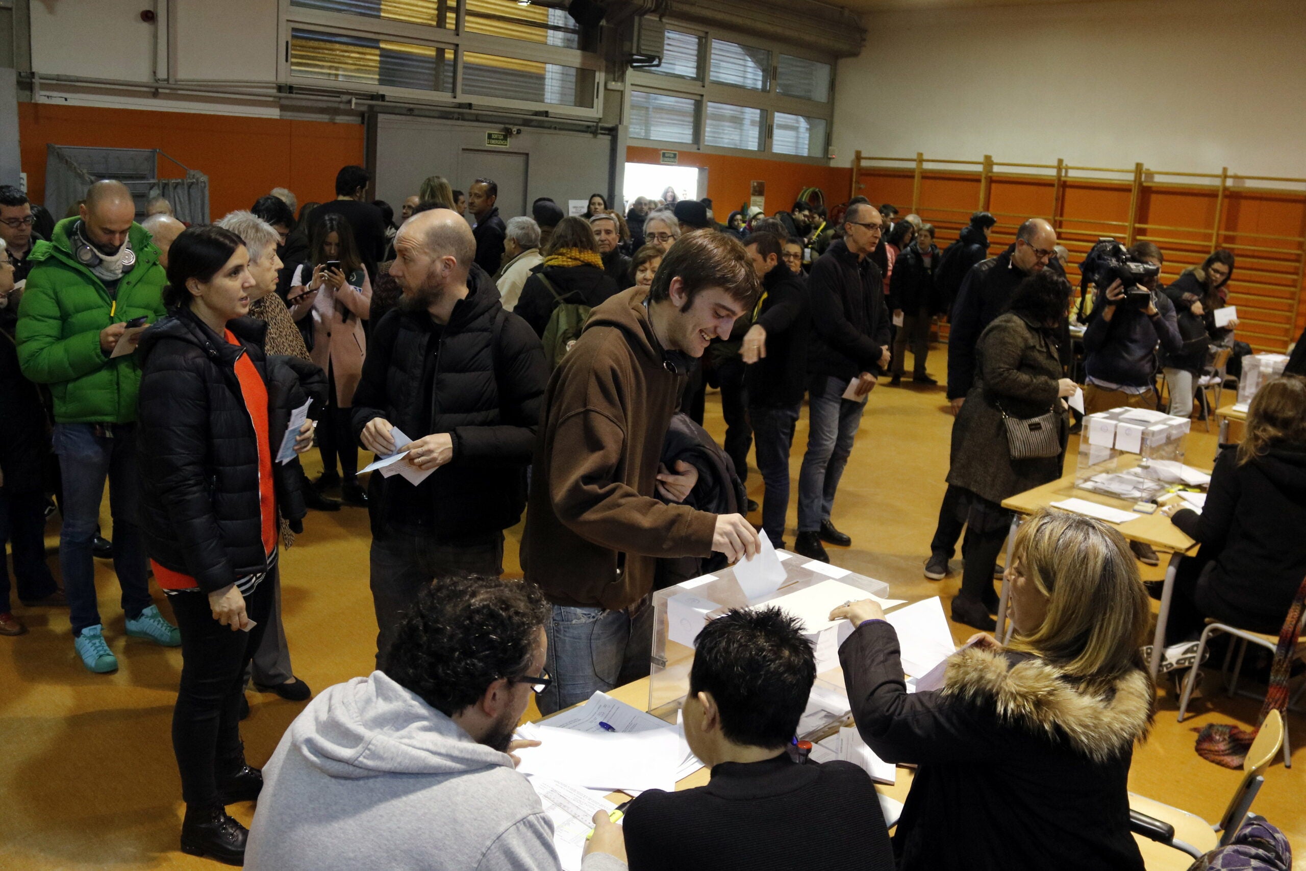 Un col·legi electoral de Barcelona el 21 de desembre del 2017 / ACN