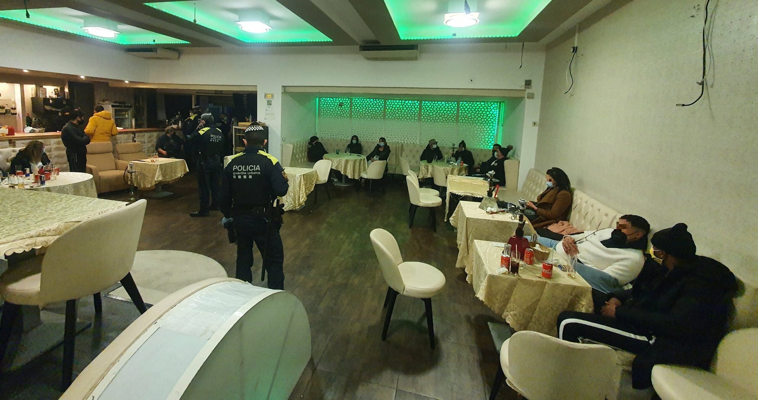 Una discoteca del Port Olímpic havia organitzat una festa il·legal / GUB