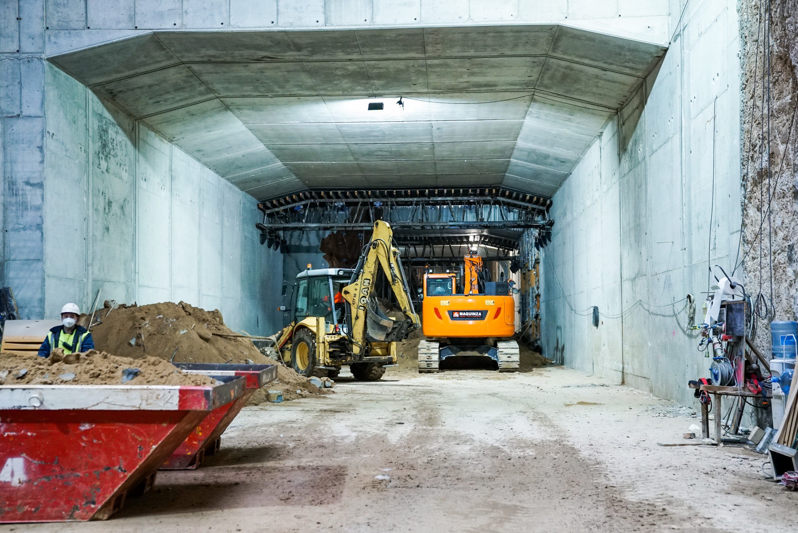 El túnel de Glòries, connectat després de l'última excavació a sota de la infraestructura ferroviària / Ajuntament de Barcelona