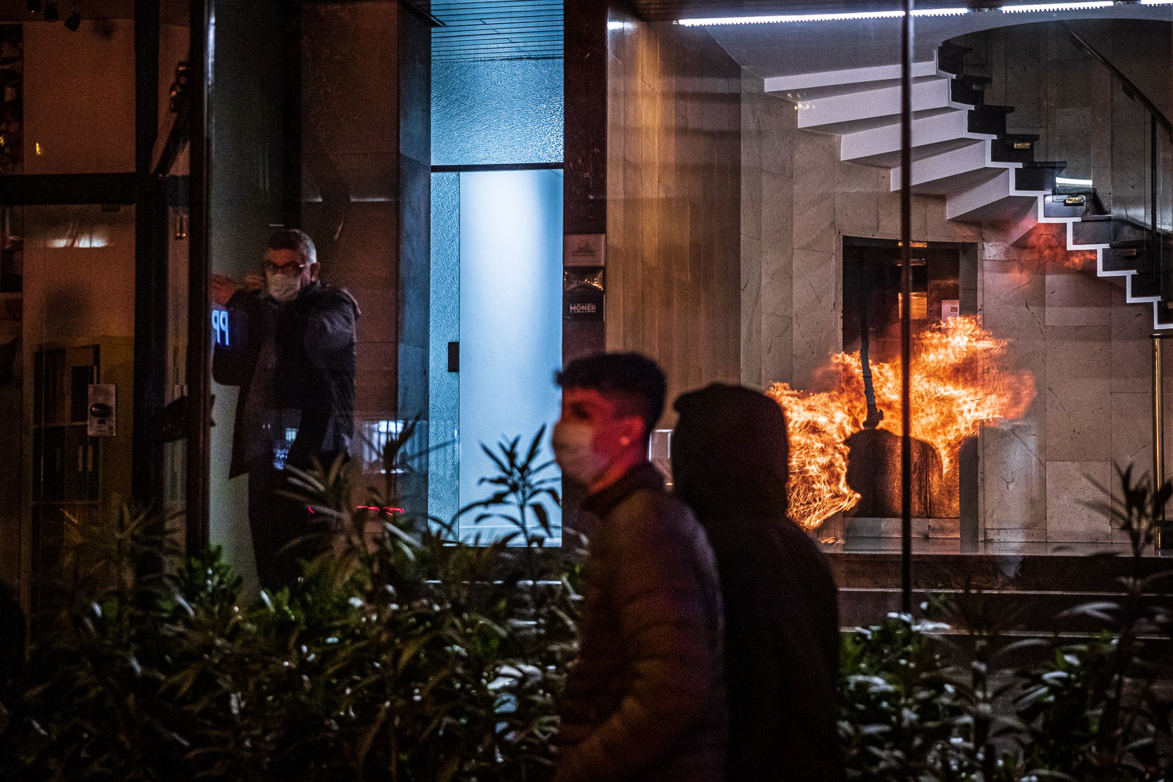 Aldarulls després de la manifestació de suport a Pablo Hasél / Jordi Borràs