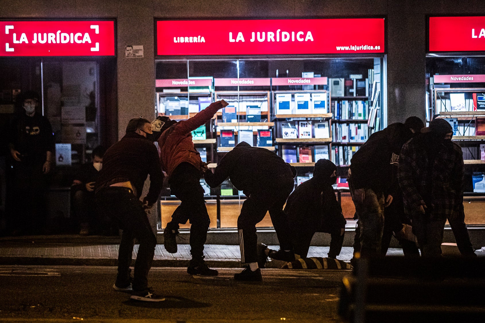 Aldarulls després de la manifestació de suport a Pablo Hasél / Jordi Borràs