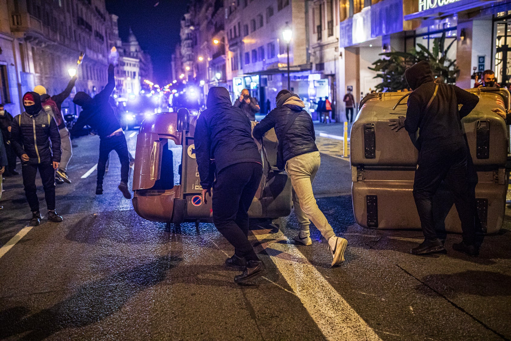 Aldarulls a Barcelona després de la manifestació en suport a Pablo Hasél / Jordi Borràs