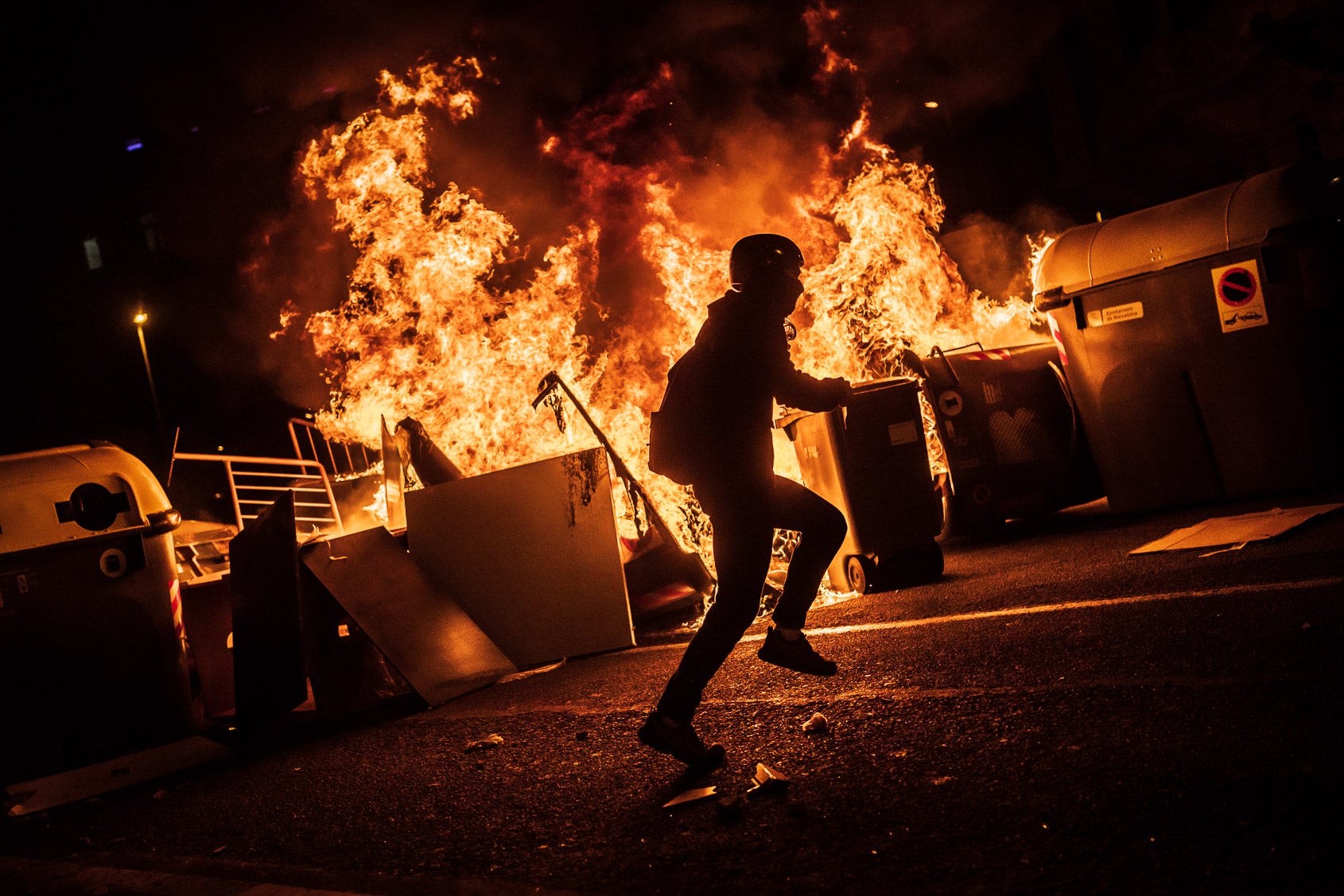 Aldarulls a Barcelona després de la manifestació en suport a Pablo Hasél / Jordi Borràs